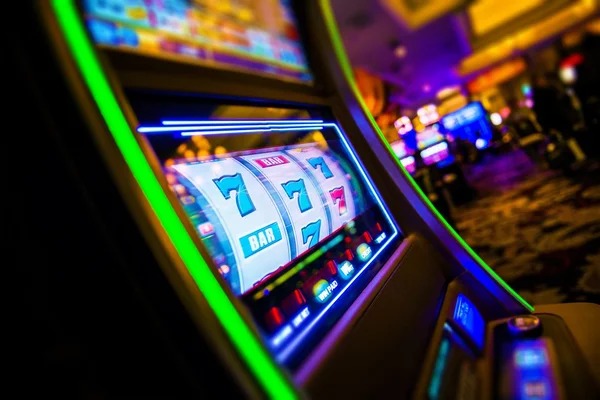 surga wd mobile app interface showing live-dealer tables and sportsbook options